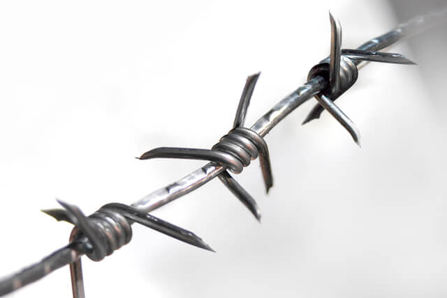 Проволока колючая одноосновная рифленая оцинкованная КЦ-1 2,8 мм ГОСТ 285-69