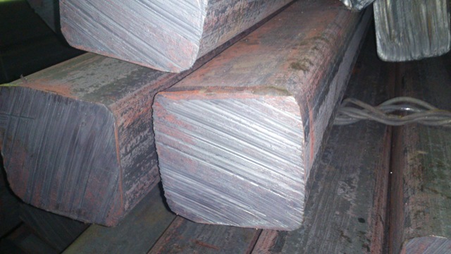 Стальной блюм