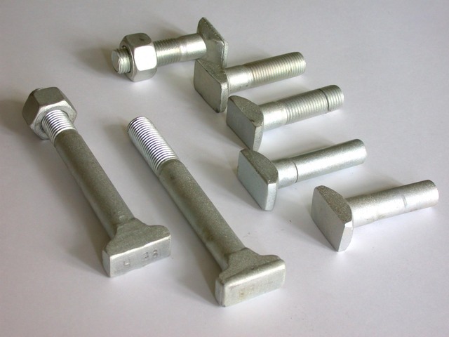 Закладной болт