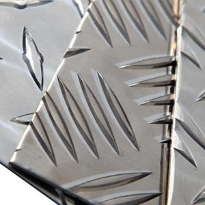 Лист рифленый нержавеющий