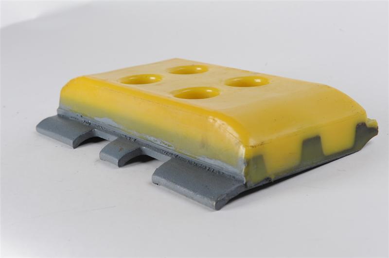 Башмак (трак) полиуретановый