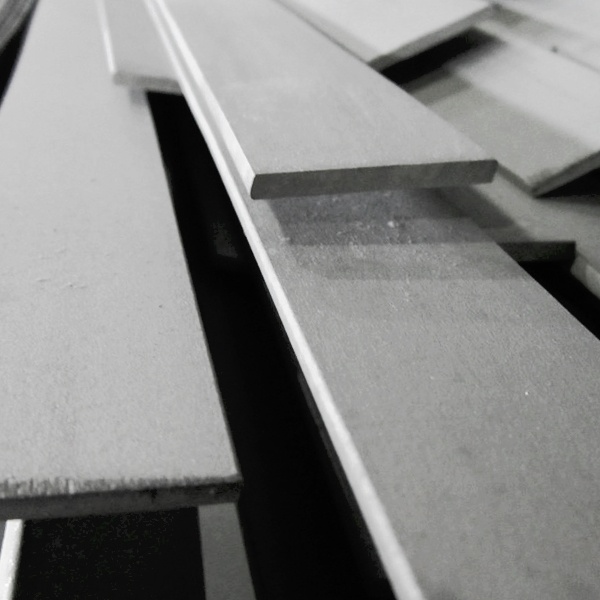 Полоса стальная быстрорежущая