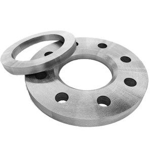 Фланец плоский свободный на приварном кольце