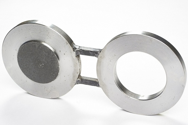 Заглушка поворотная