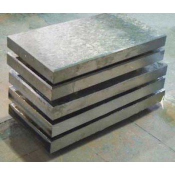 Слябы титановые