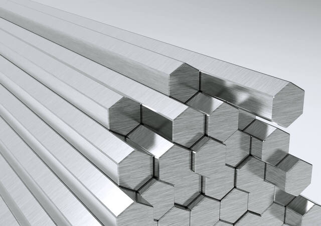 Шестигранник титановый