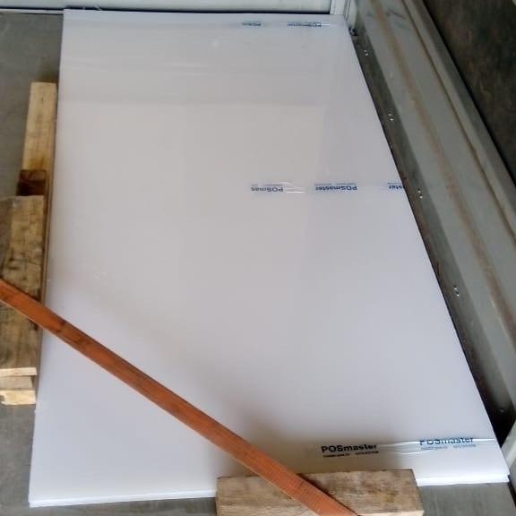 Лист оргстекла