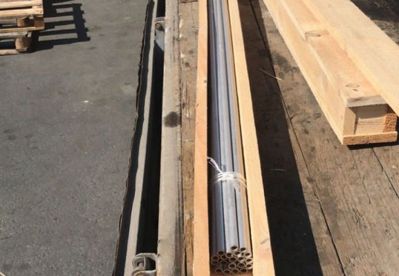 Нержавеющие трубы упакованные для транспортировки