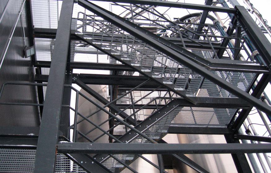 Металлические лестницы