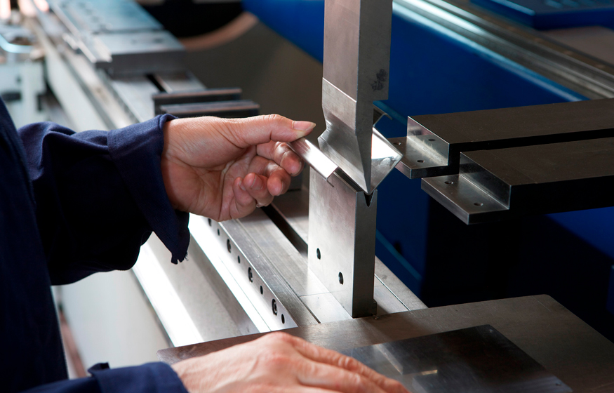 Гибка титана