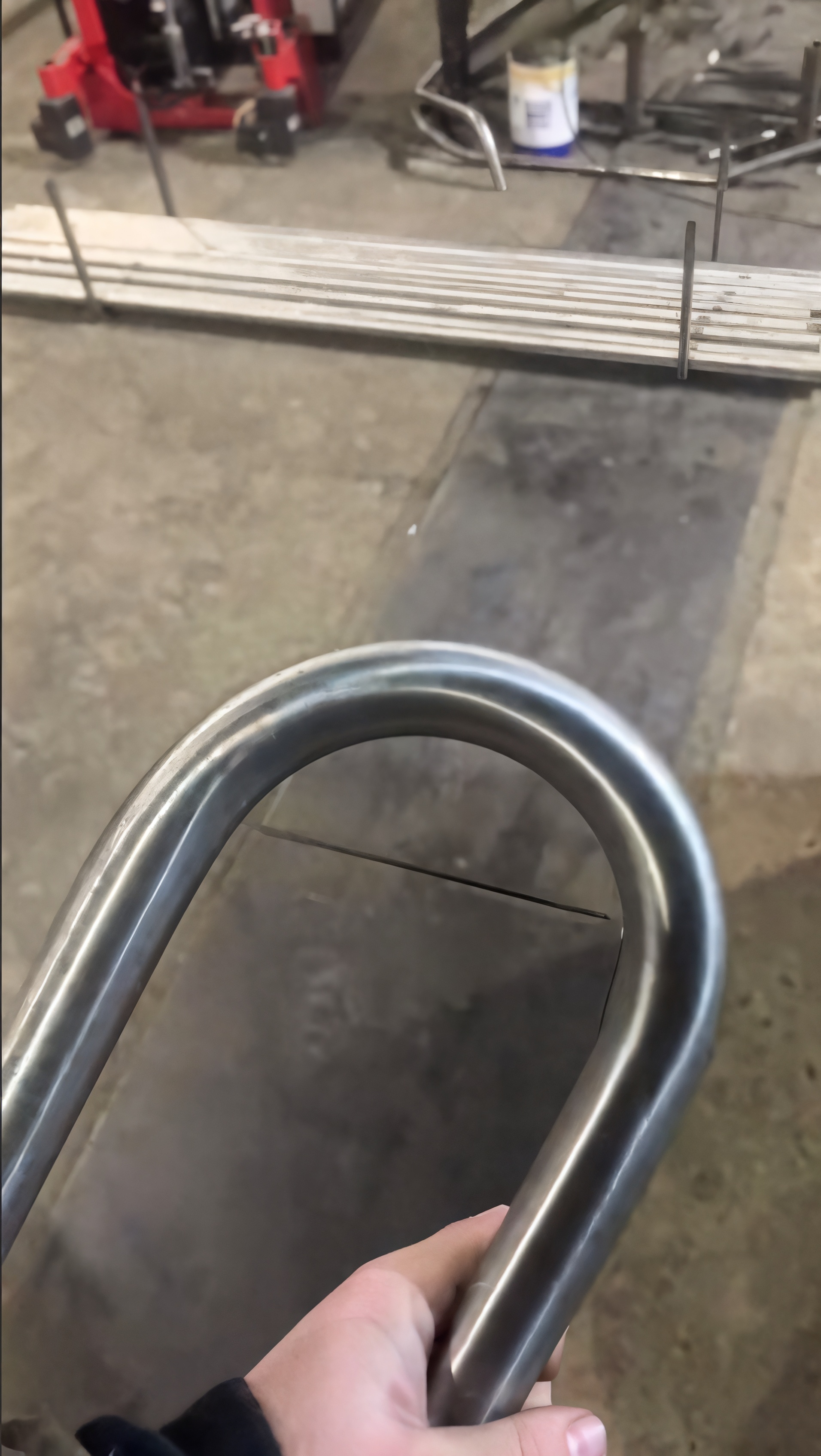 Гибка нержавеющей трубы 32х3