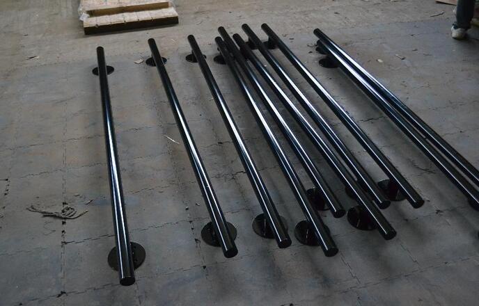 Металлические колесоотбойники