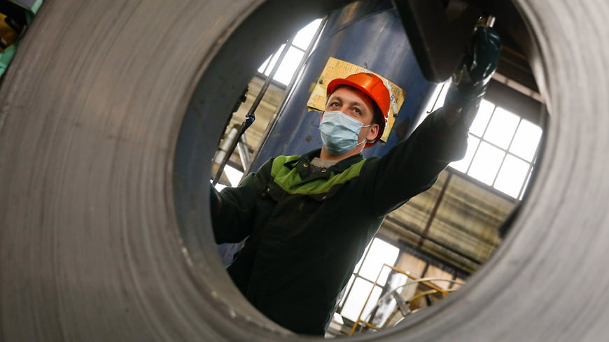 Арматуру сгибают на экспорт