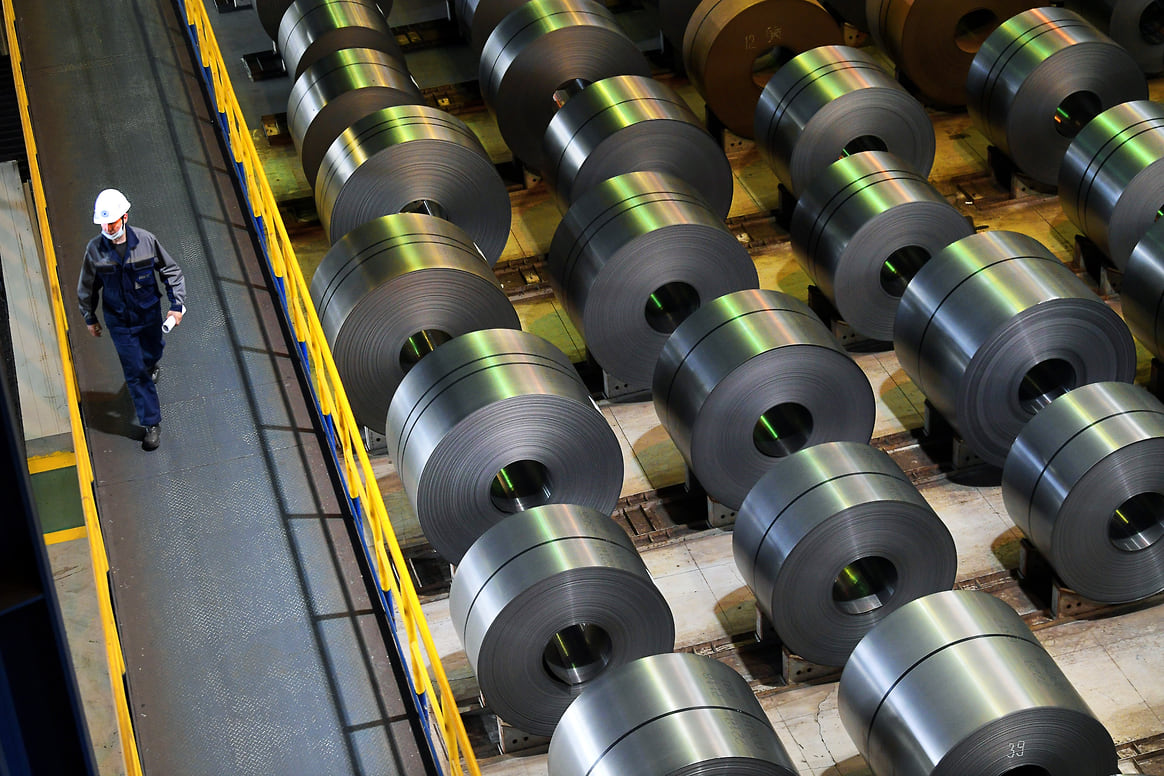 Передайте товарищам стали