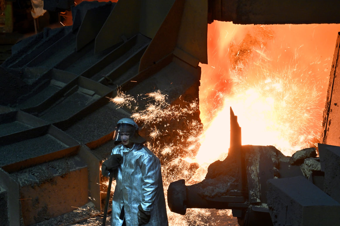 Сталь откатилась на десятилетие