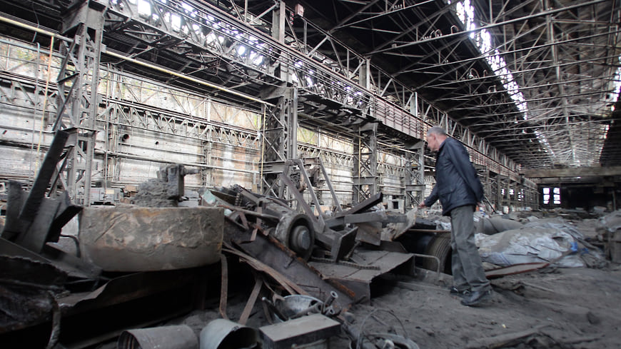 Лом лег на дно