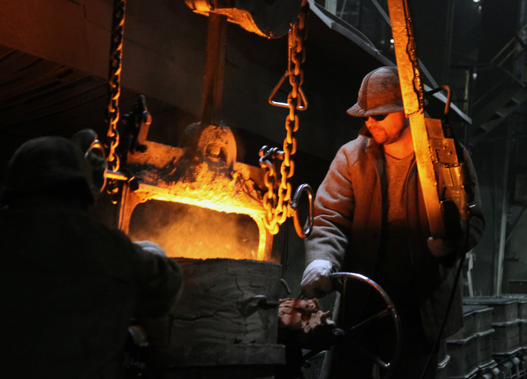 Металлурги ждут у моря